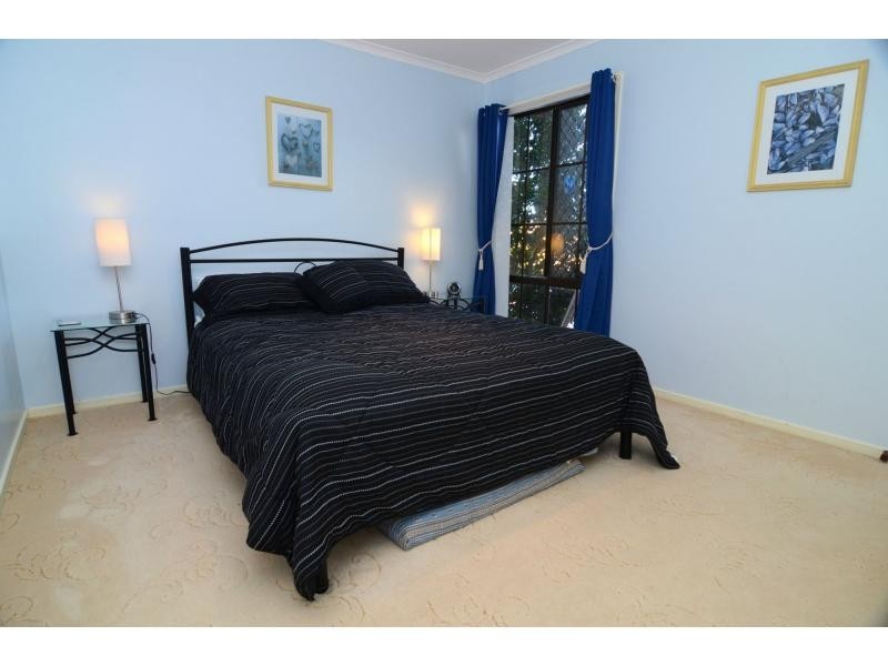 8 Beachview Court, Tura Beach NSW 2548