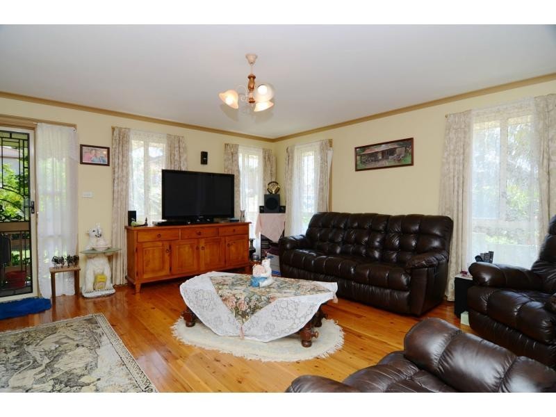 6 Hollydale Place, Eden NSW 2551