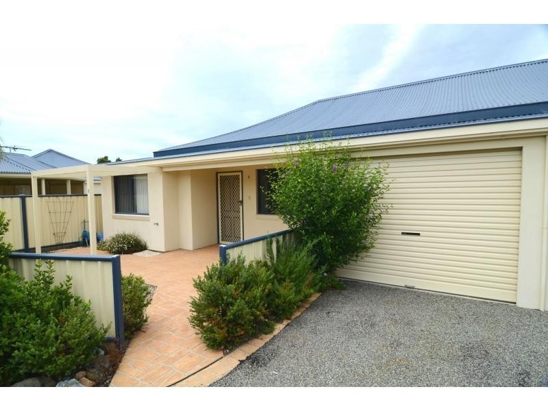 Unit 8/26-28 Merimbola Street, Pambula NSW 2549
