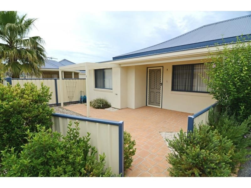 Unit 8/26-28 Merimbola Street, Pambula NSW 2549
