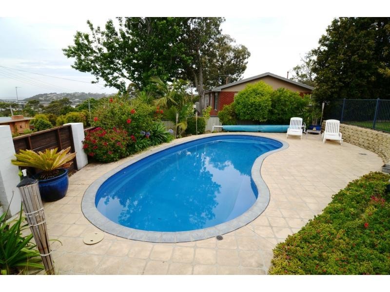 4 Bronwyn Close, Merimbula NSW 2548