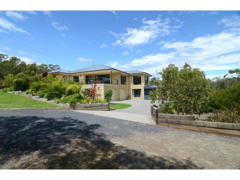 14 Walsh Close, Wolumla NSW 2550