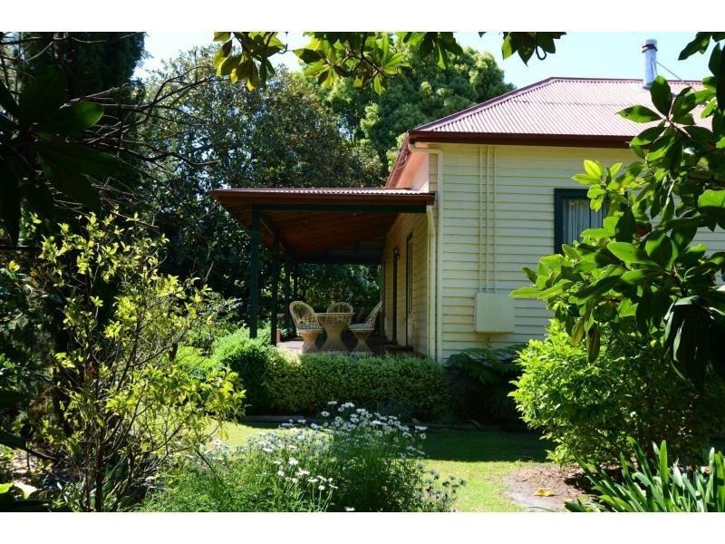 50 Princes Highway, Eden NSW 2551
