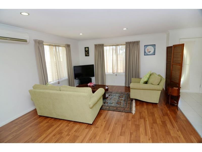 5 Albacore Crescent, Eden NSW 2551