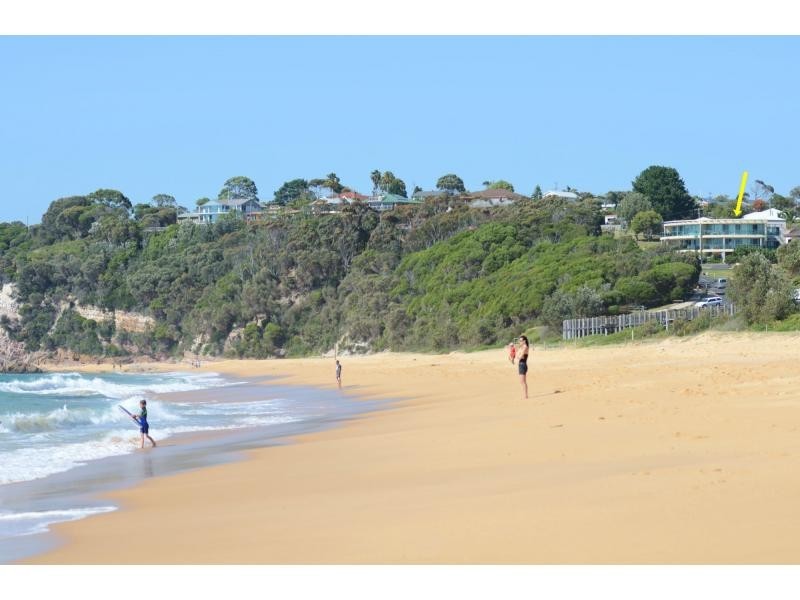 Unit 3/21 Lake Street, Eden NSW 2551