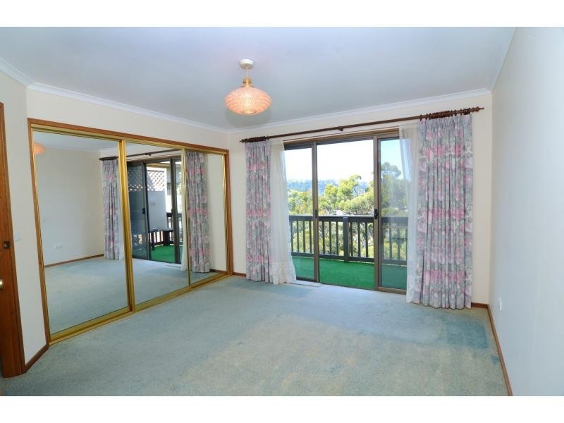 70 Sapphire Crescent, Merimbula NSW 2548