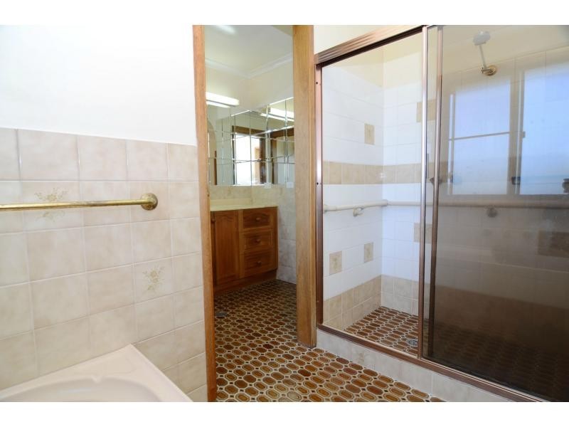 70 Sapphire Crescent, Merimbula NSW 2548