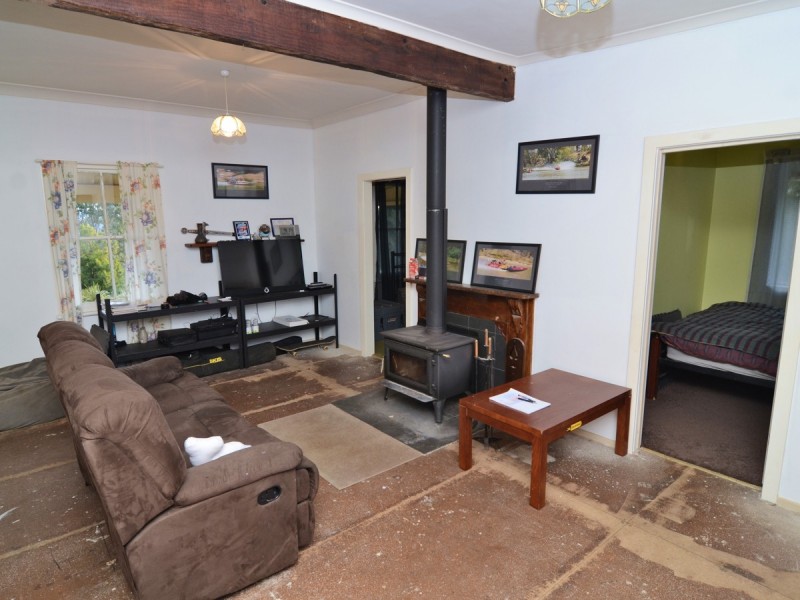 259 Black Range Rd, Black Range NSW 2550