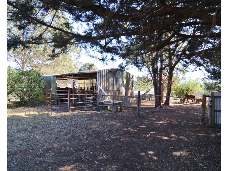 999 Back Creek Rd, Lochiel NSW 2549