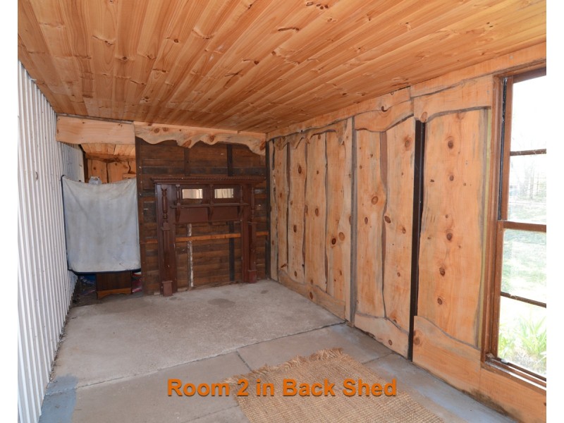 999 Back Creek Rd, Lochiel NSW 2549