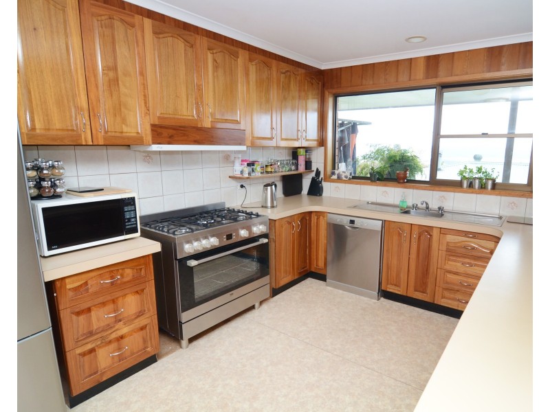 87 Bungo St, Eden NSW 2551