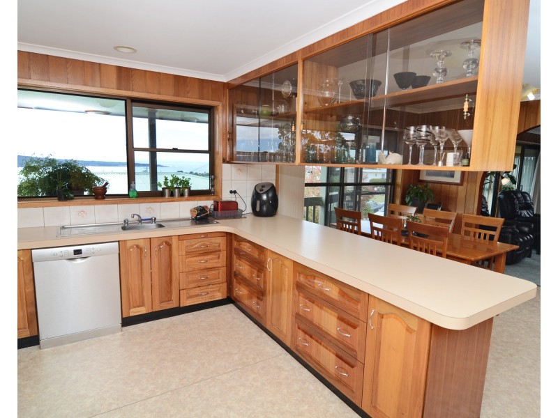 87 Bungo St, Eden NSW 2551