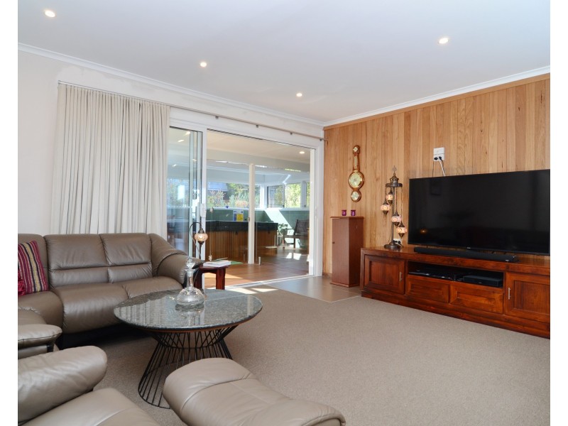 2 View Street, Eden NSW 2551