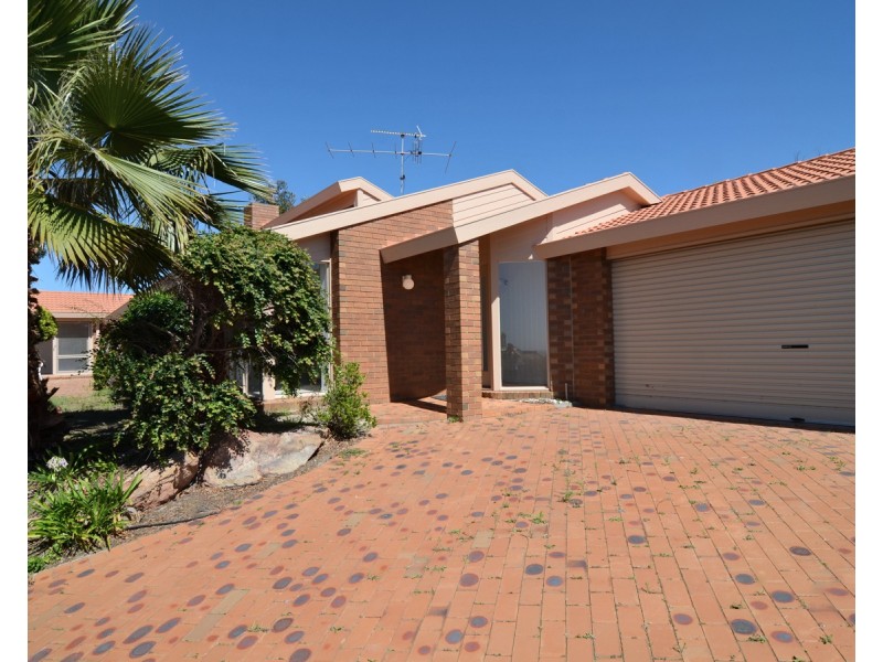 30 Beach View Ct, Tura Beach NSW 2548