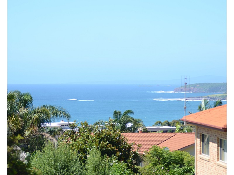 30 Beach View Ct, Tura Beach NSW 2548