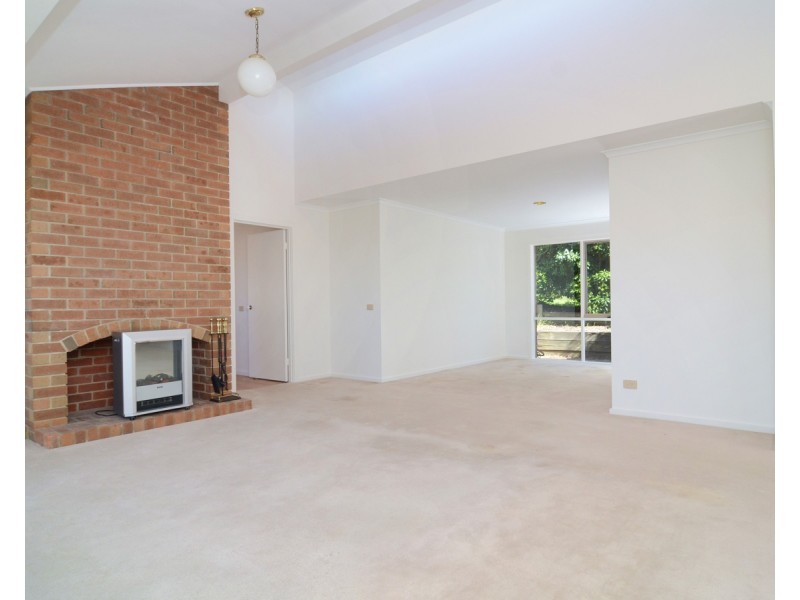 30 Beach View Ct, Tura Beach NSW 2548