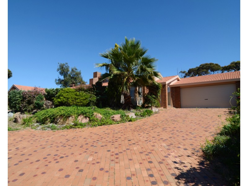 30 Beach View Ct, Tura Beach NSW 2548