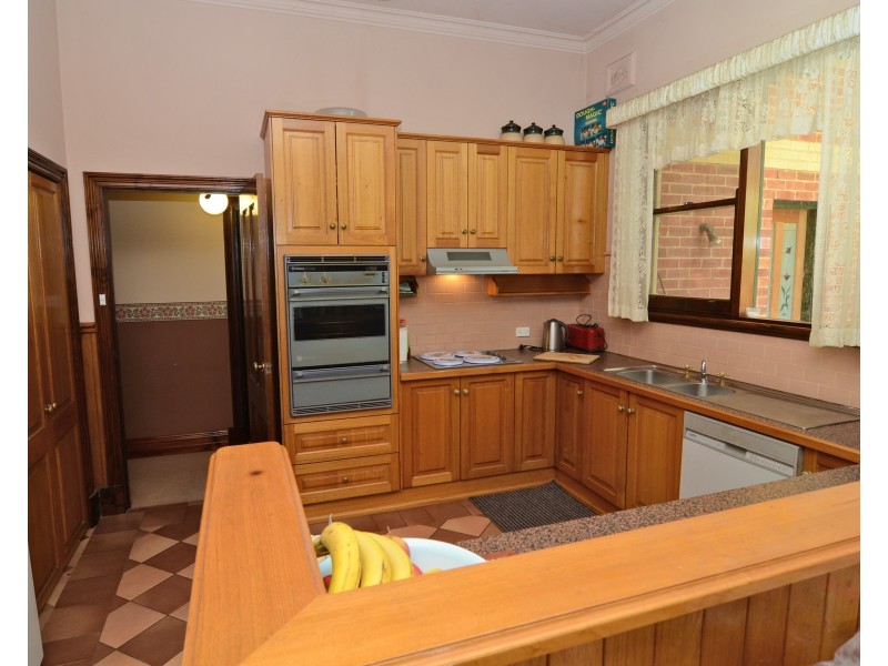 16 Flora Ct, Tura Beach NSW 2548