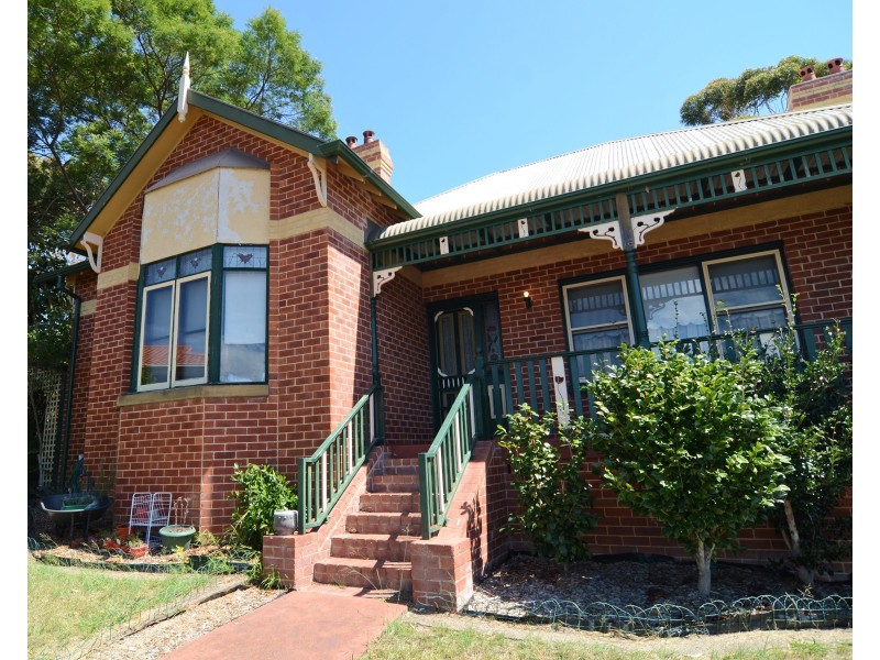 16 Flora Ct, Tura Beach NSW 2548