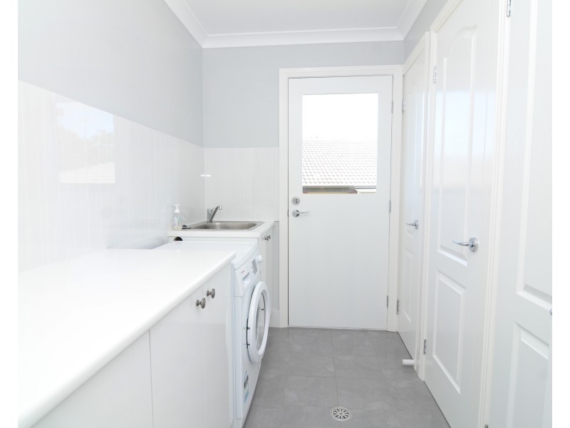 15 Kingfisher Cct, Eden NSW 2551