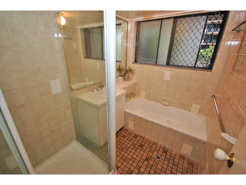 Unit 6/13 Burnett Street, Mooloolaba QLD 4557