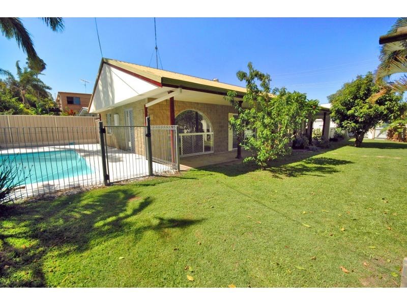 40 Brentwood Avenue, Mooloolaba QLD 4557