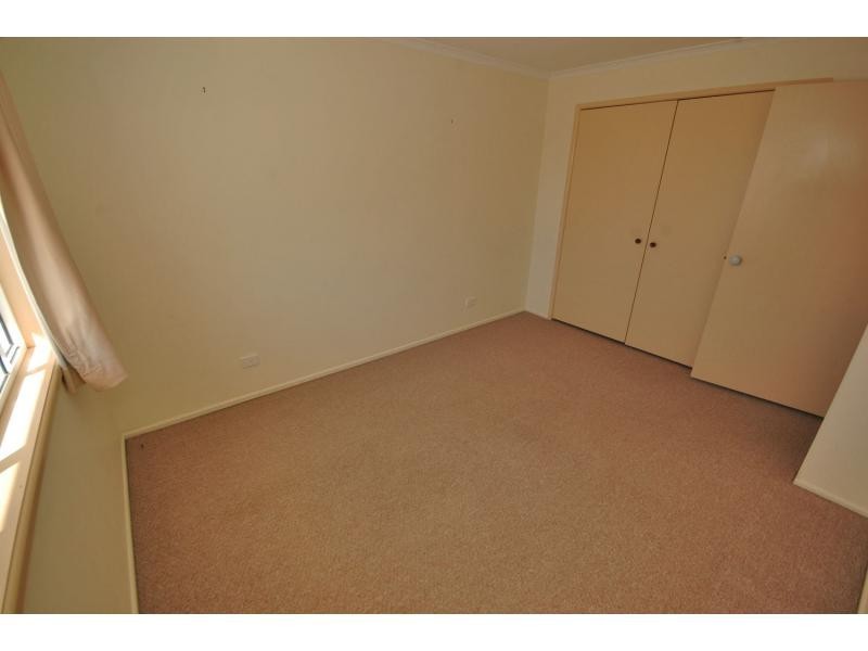 Unit 2/96 Amarina Avenue, Mooloolaba QLD 4557