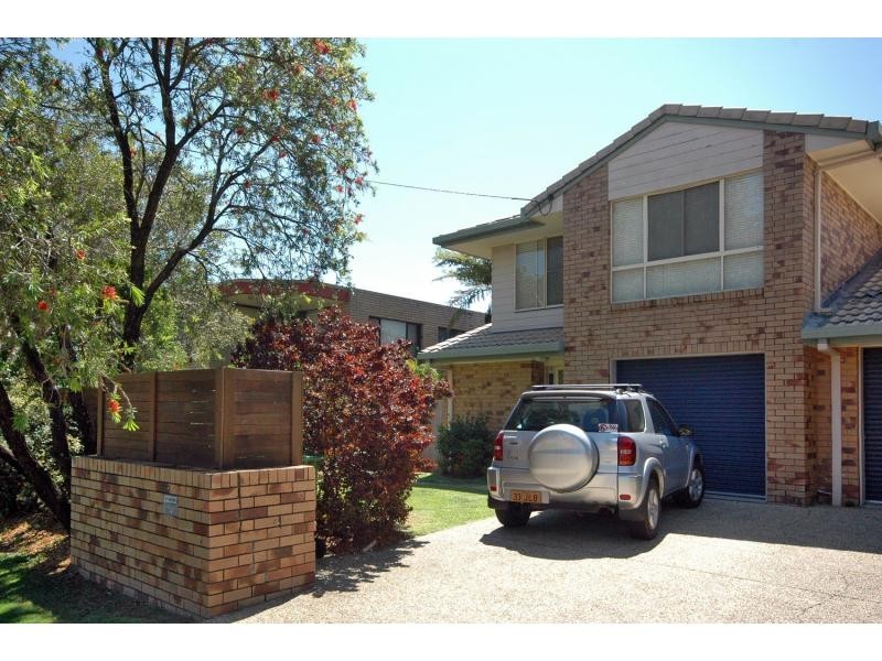 Unit 2/3 Bahlaka Street, Mooloolaba QLD 4557