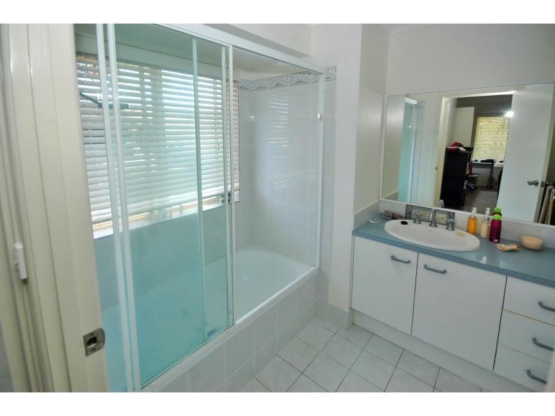 Unit 2/3 Bahlaka Street, Mooloolaba QLD 4557