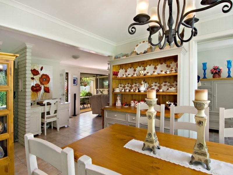 27 Amarina Avenue, Mooloolaba QLD 4557