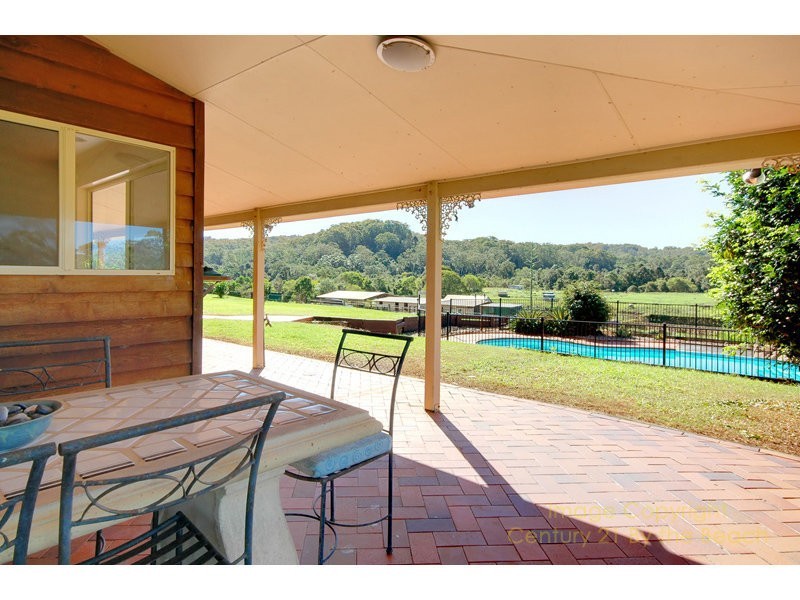 384 Blackall Range Road, Woombye QLD 4559