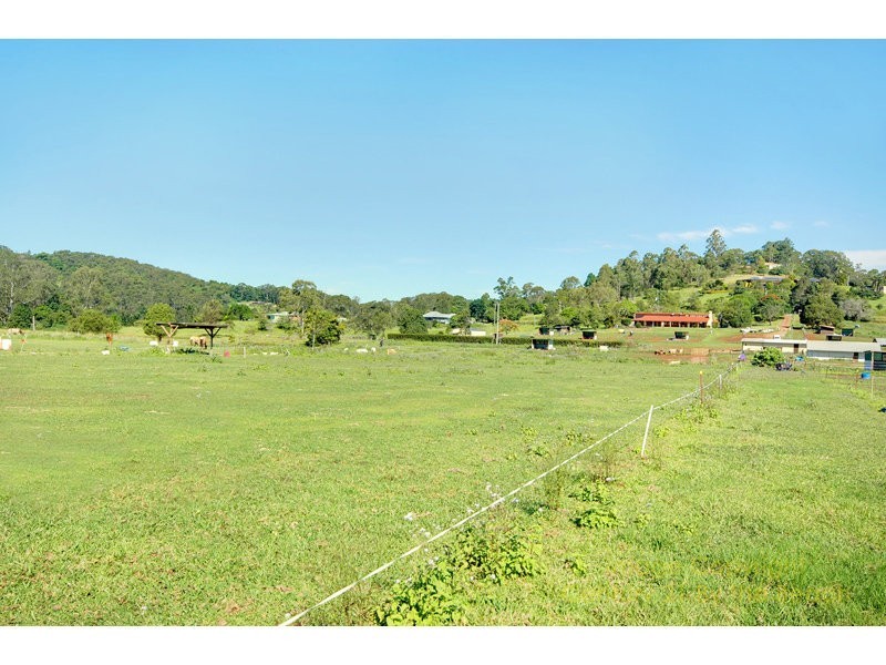 384 Blackall Range Road, Woombye QLD 4559
