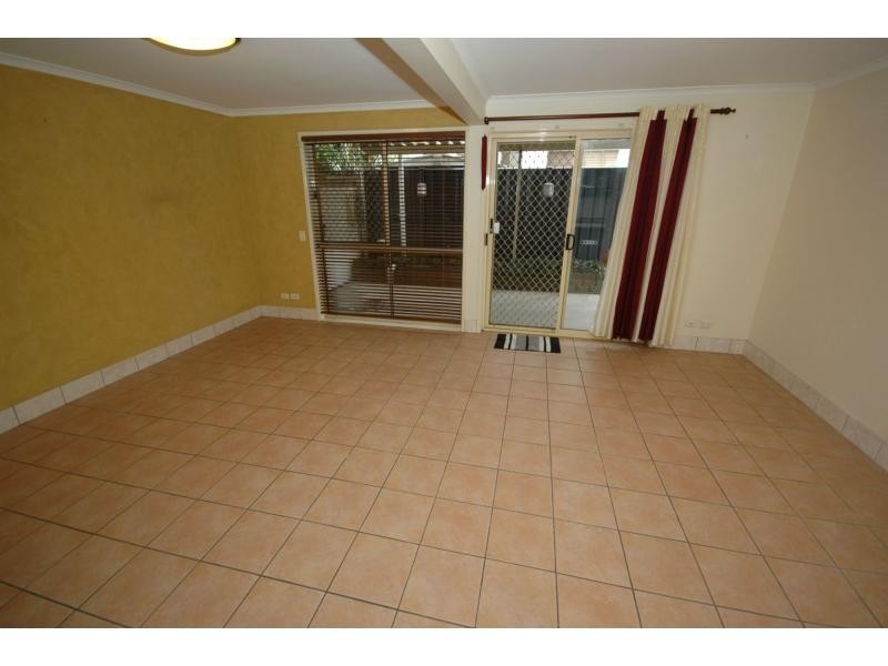 Unit 5/18 Blanck Street, Maroochydore QLD 4558