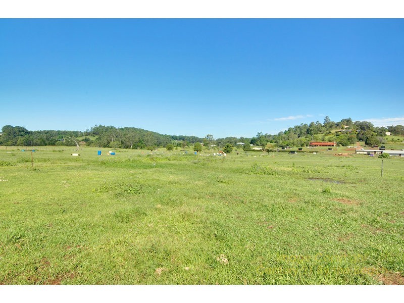 384 Blackall Range Road, Woombye QLD 4559