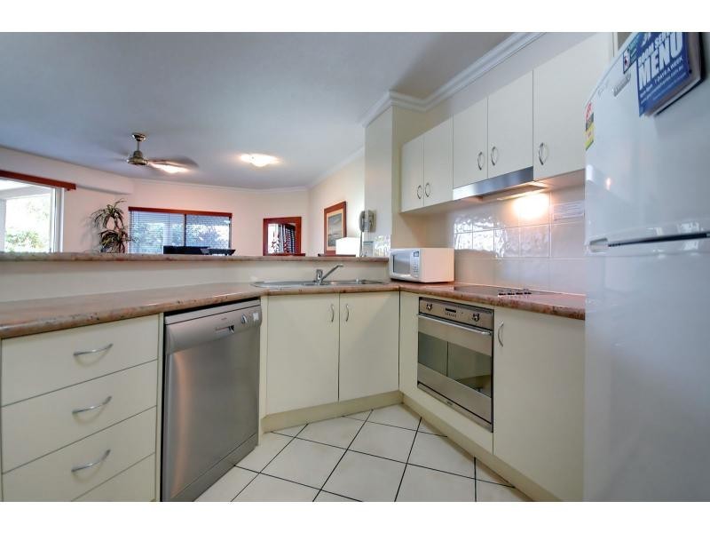 Unit 102/65 First Avenue, Mooloolaba QLD 4557