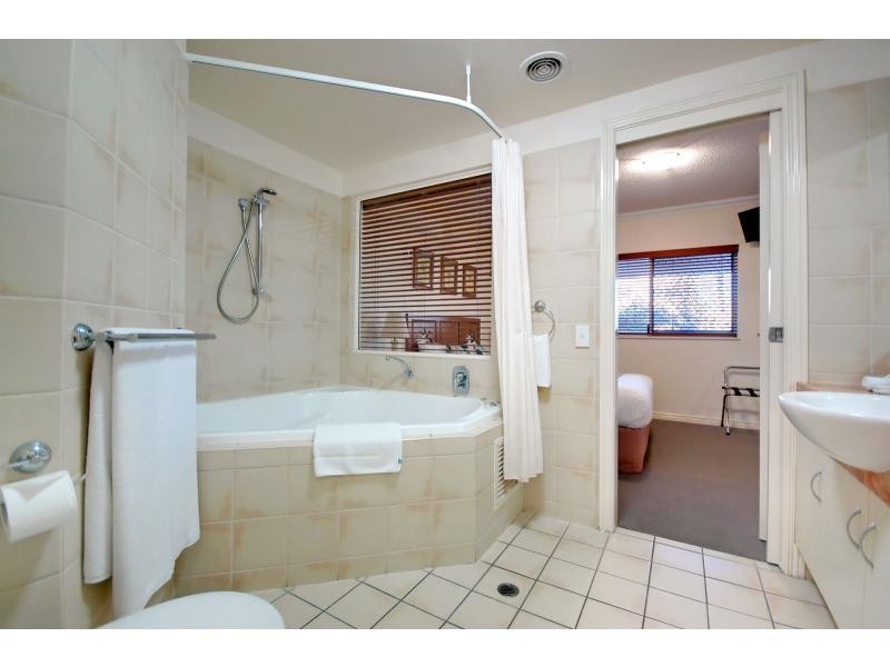 Unit 102/65 First Avenue, Mooloolaba QLD 4557