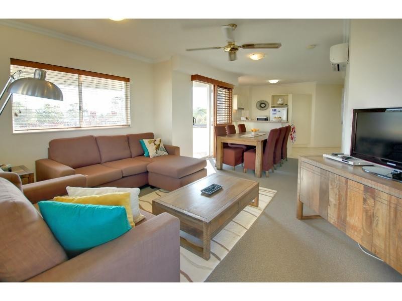 Unit 305/65 First Avenue, Mooloolaba QLD 4557