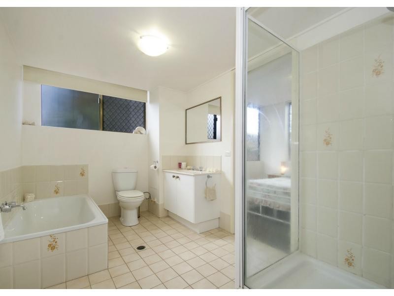 2/143-145 Bundilla Boulevard, Mountain Creek QLD 4557