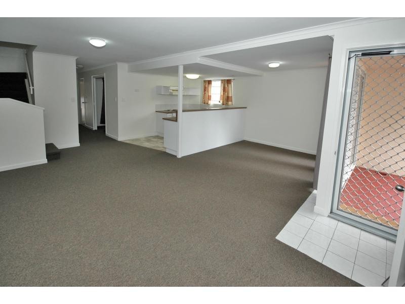 4/137 Tepequar Drive, Maroochydore QLD 4558