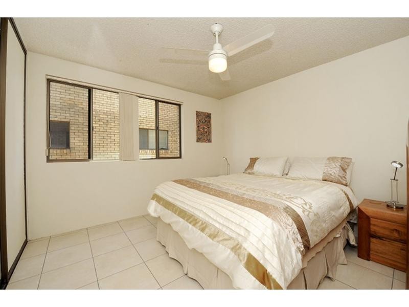 2/91 Iluka Avenue, Buddina QLD 4575