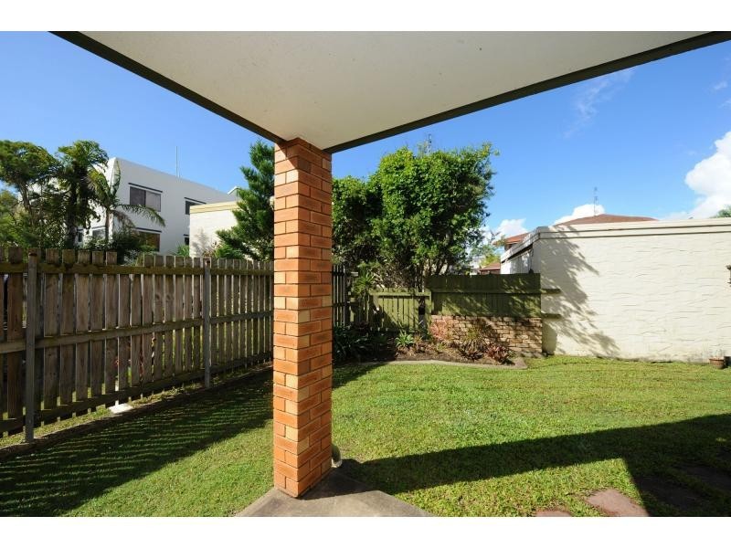 3/17 Akeringa Place, Mooloolaba QLD 4557