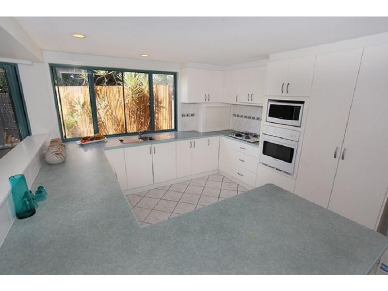 1 Awoonga Court, Mooloolaba QLD 4557