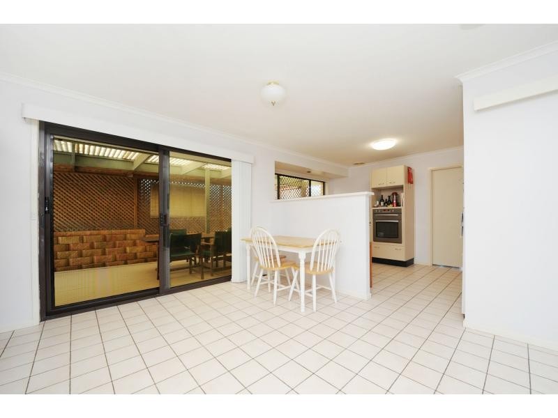 4 Ocean View Avenue, Mooloolaba QLD 4557