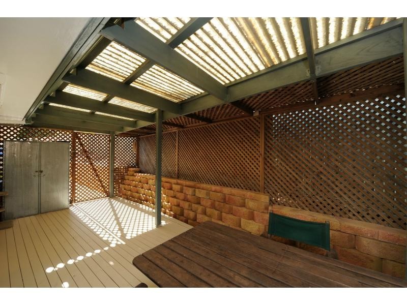 4 Ocean View Avenue, Mooloolaba QLD 4557