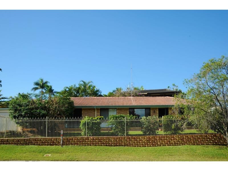 4 Ocean View Avenue, Mooloolaba QLD 4557