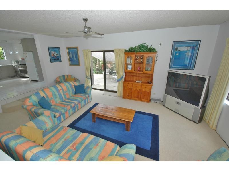 10 Lentara Crescent, Mooloolaba QLD 4557