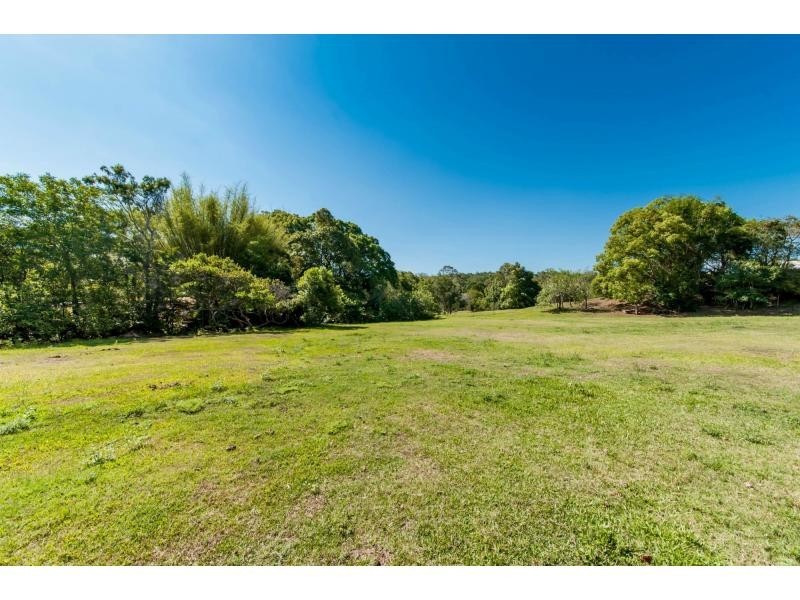 11 Simba Road, West Woombye QLD 4559