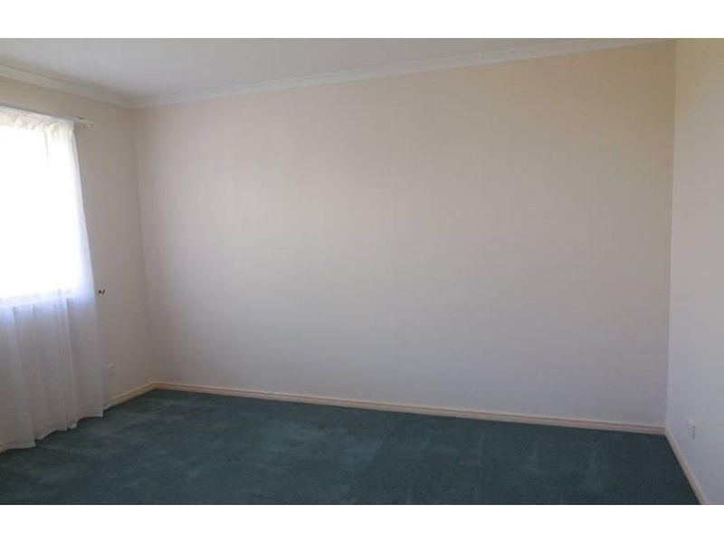 40 Wattlebird Drive, Twin Waters QLD 4564