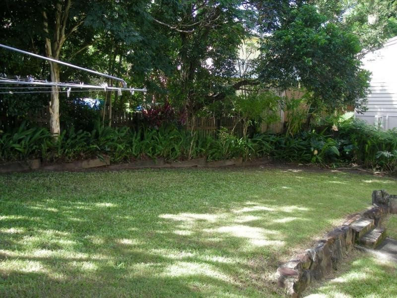 10 Lentara Crescent, Mooloolaba QLD 4557