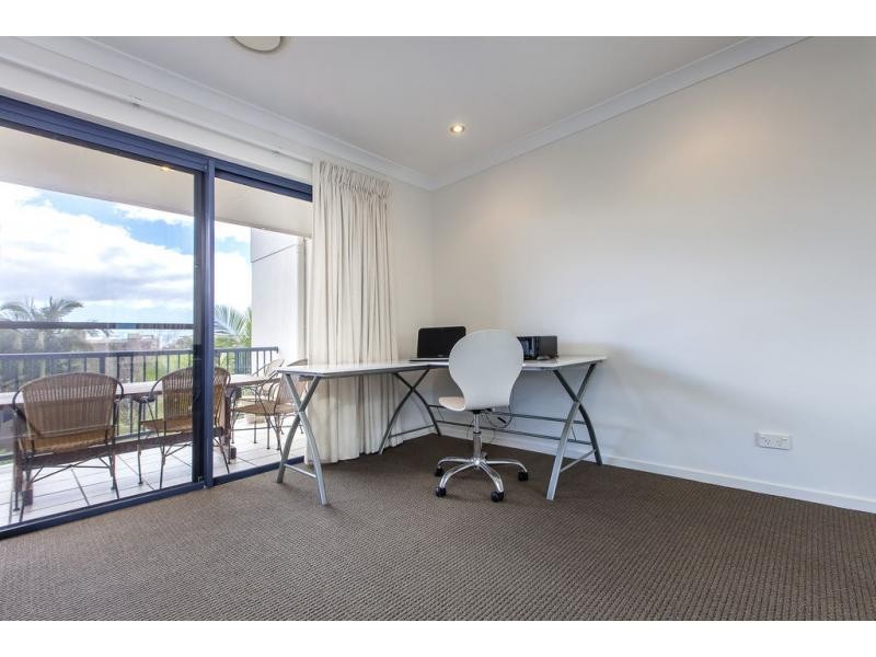 Unit 18/89 Duporth Avenue, Maroochydore QLD 4558